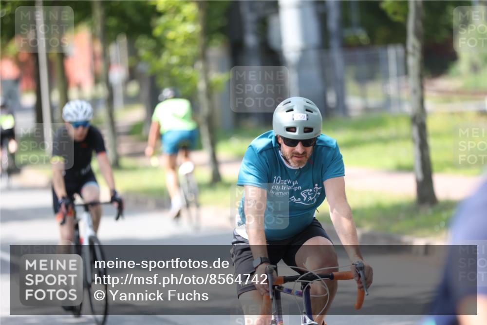 10.08.2025 - GEWOBA Citytriathlon Bremen Yannick Fuchs http://msf.ph/oto/8564742 10.08.2025 14:43:43 Radfahren 86, 109, 154, 163, 259, 325 meine-sportfotos.de