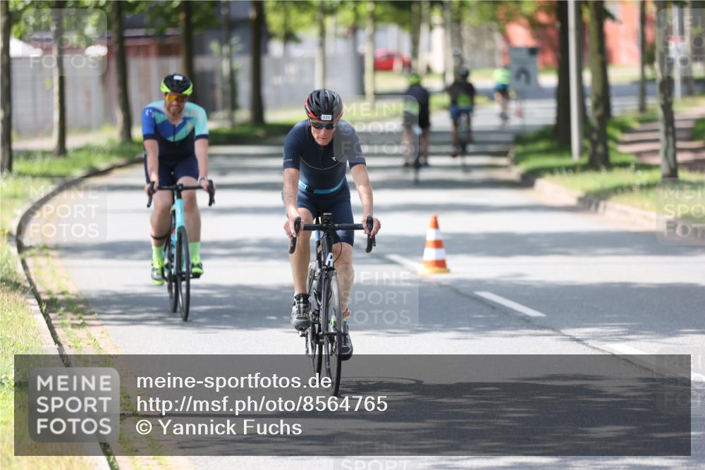 10.08.2025 - GEWOBA Citytriathlon Bremen Yannick Fuchs http://msf.ph/oto/8564765 10.08.2025 14:43:51 Radfahren 86, 154, 163, 259, 325 meine-sportfotos.de