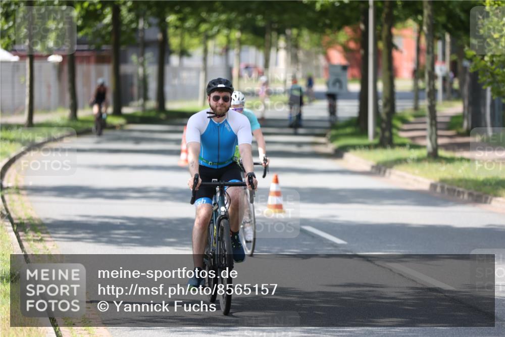 10.08.2025 - GEWOBA Citytriathlon Bremen Yannick Fuchs http://msf.ph/oto/8565157 10.08.2025 14:46:11 Radfahren 61, 182, 269, 270, 363, 422, 499 meine-sportfotos.de