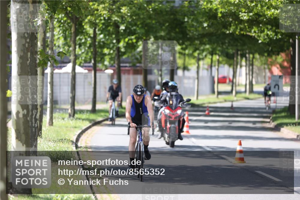 10.08.2025 - GEWOBA Citytriathlon Bremen Yannick Fuchs http://msf.ph/oto/8565352 10.08.2025 14:48:03 Radfahren 22, 331, 350, 418, 447 meine-sportfotos.de