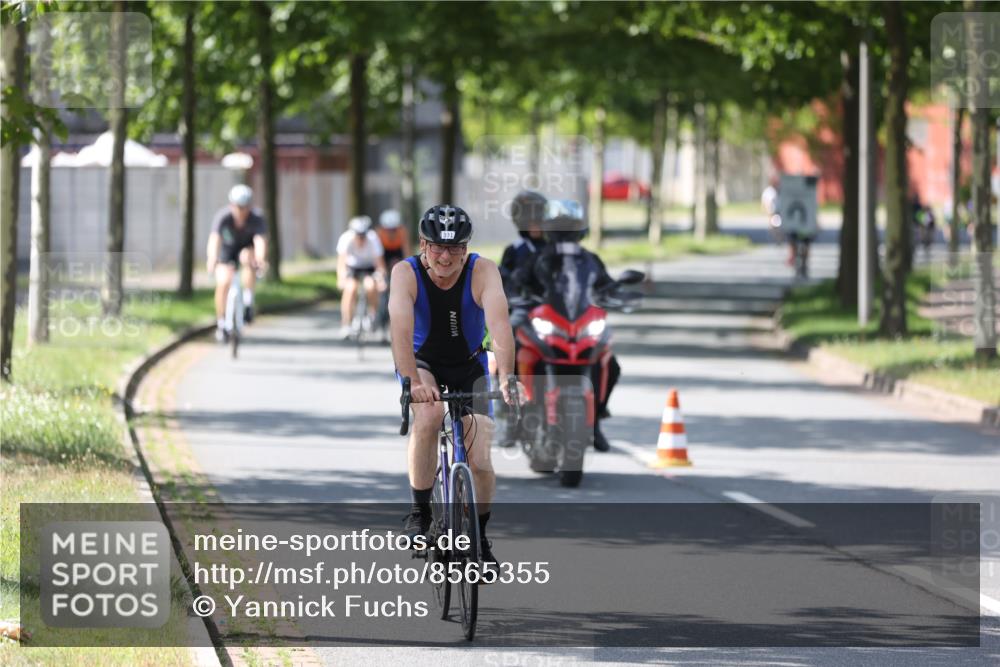 10.08.2025 - GEWOBA Citytriathlon Bremen Yannick Fuchs http://msf.ph/oto/8565355 10.08.2025 14:48:04 Radfahren 22, 331, 350, 418, 447 meine-sportfotos.de