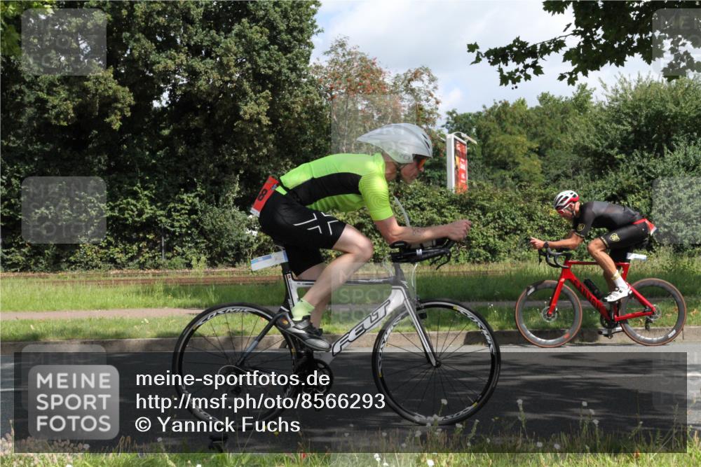 10.08.2025 - GEWOBA Citytriathlon Bremen Yannick Fuchs http://msf.ph/oto/8566293 10.08.2025 12:15:31 Radfahren 591, 641, 643, 834, 858 meine-sportfotos.de