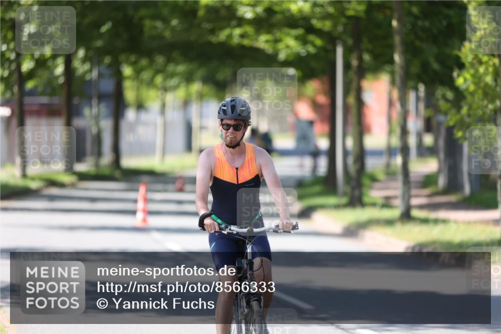 10.08.2025 - GEWOBA Citytriathlon Bremen Yannick Fuchs http://msf.ph/oto/8566333 10.08.2025 14:55:57 Radfahren 149 meine-sportfotos.de