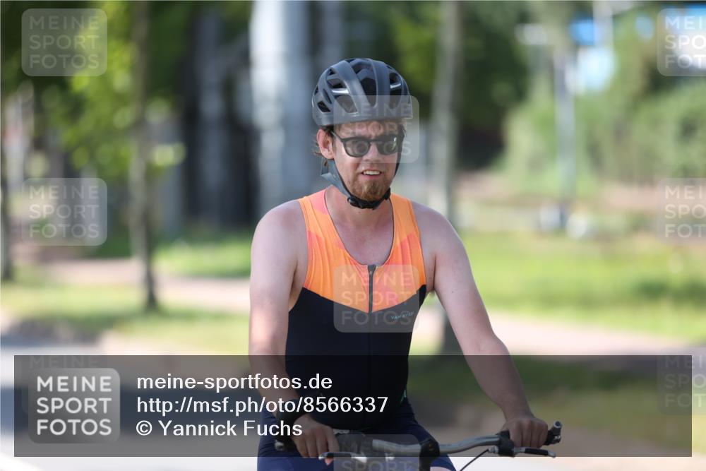 10.08.2025 - GEWOBA Citytriathlon Bremen Yannick Fuchs http://msf.ph/oto/8566337 10.08.2025 14:55:58 Radfahren 149 meine-sportfotos.de