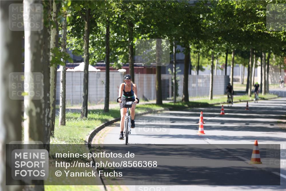 10.08.2025 - GEWOBA Citytriathlon Bremen Yannick Fuchs http://msf.ph/oto/8566368 10.08.2025 14:56:57 Radfahren 299, 388, 414, 435 meine-sportfotos.de