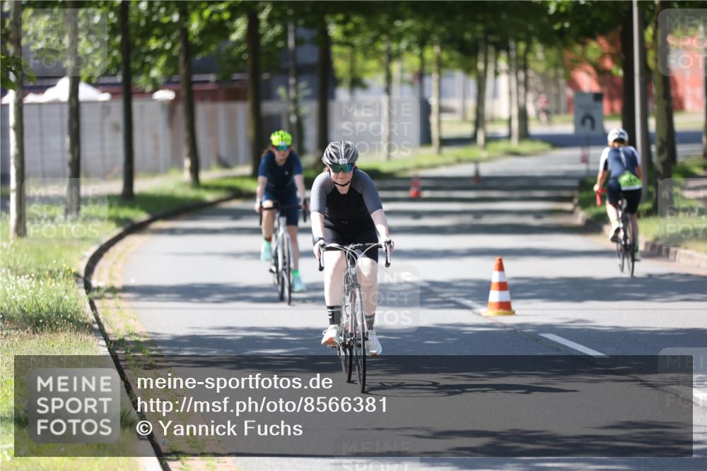 10.08.2025 - GEWOBA Citytriathlon Bremen Yannick Fuchs http://msf.ph/oto/8566381 10.08.2025 14:57:06 Radfahren 388, 414, 435 meine-sportfotos.de
