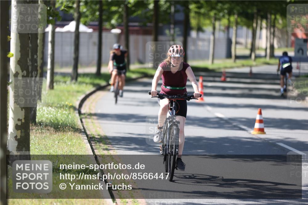 10.08.2025 - GEWOBA Citytriathlon Bremen Yannick Fuchs http://msf.ph/oto/8566447 10.08.2025 14:57:47 Radfahren 398, 420, 437, 452 meine-sportfotos.de
