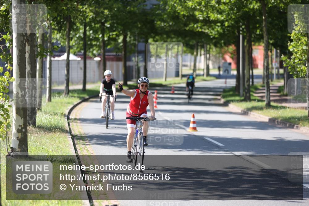 10.08.2025 - GEWOBA Citytriathlon Bremen Yannick Fuchs http://msf.ph/oto/8566516 10.08.2025 14:59:46 Radfahren 380 meine-sportfotos.de