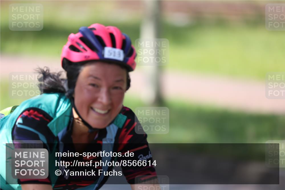 10.08.2025 - GEWOBA Citytriathlon Bremen Yannick Fuchs http://msf.ph/oto/8566614 10.08.2025 15:05:35 Radfahren 513 meine-sportfotos.de