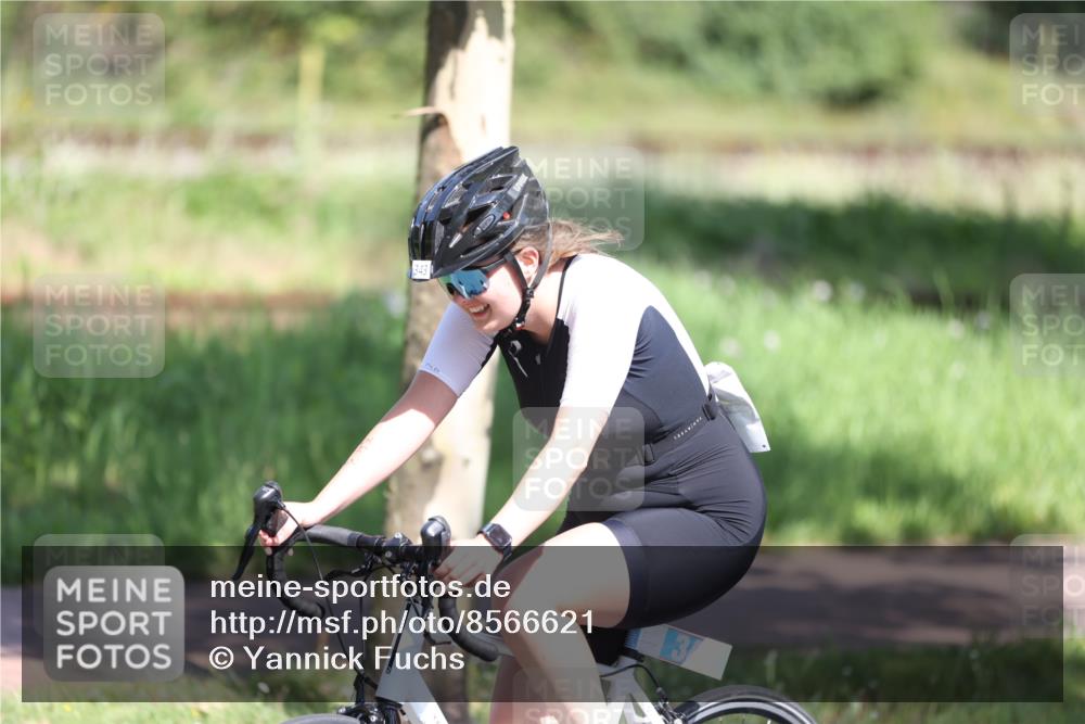 10.08.2025 - GEWOBA Citytriathlon Bremen Yannick Fuchs http://msf.ph/oto/8566621 10.08.2025 15:05:42 Radfahren 513 meine-sportfotos.de