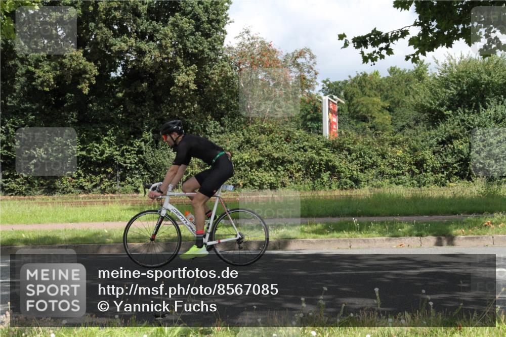 10.08.2025 - GEWOBA Citytriathlon Bremen Yannick Fuchs http://msf.ph/oto/8567085 10.08.2025 12:28:41 Radfahren 622, 625, 629, 659, 732, 816, 828, 941, 980, 981 meine-sportfotos.de