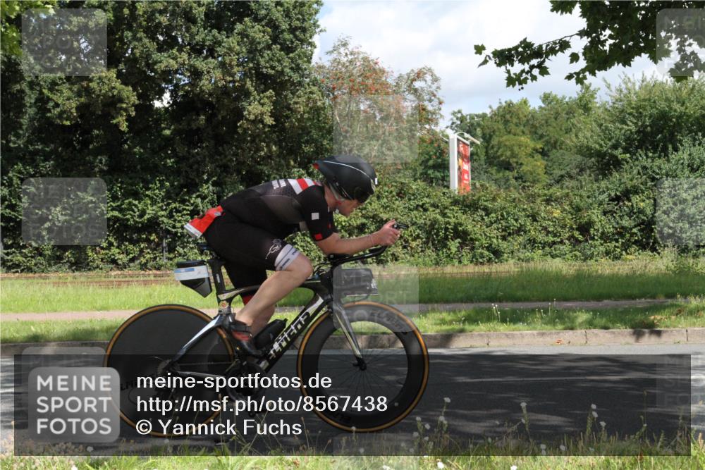 10.08.2025 - GEWOBA Citytriathlon Bremen Yannick Fuchs http://msf.ph/oto/8567438 10.08.2025 12:36:25 Radfahren 565, 582, 599, 639, 759, 766, 789, 790, 794, 872 meine-sportfotos.de