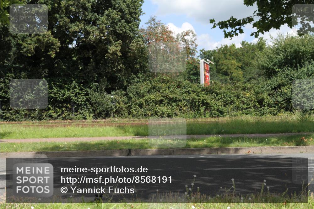 10.08.2025 - GEWOBA Citytriathlon Bremen Yannick Fuchs http://msf.ph/oto/8568191 10.08.2025 12:54:24 Radfahren 580, 582, 618, 707, 740, 789, 826 meine-sportfotos.de