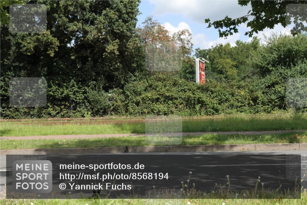 10.08.2025 - GEWOBA Citytriathlon Bremen Yannick Fuchs http://msf.ph/oto/8568194 10.08.2025 12:54:25 Radfahren 580, 582, 618, 707, 740, 789, 826 meine-sportfotos.de