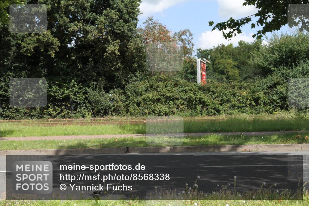 10.08.2025 - GEWOBA Citytriathlon Bremen Yannick Fuchs http://msf.ph/oto/8568338 10.08.2025 12:57:00 Radfahren 559, 597, 672, 723, 730, 755, 830, 879, 913, 1003, 1014 meine-sportfotos.de