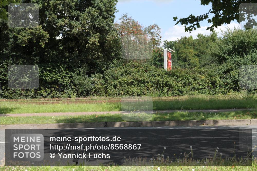 10.08.2025 - GEWOBA Citytriathlon Bremen Yannick Fuchs http://msf.ph/oto/8568867 10.08.2025 13:04:21 Radfahren 640, 674, 697, 751, 760, 769, 786, 799, 875, 946, 960, 963, 1013, 1036 meine-sportfotos.de