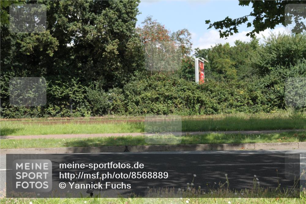 10.08.2025 - GEWOBA Citytriathlon Bremen Yannick Fuchs http://msf.ph/oto/8568889 10.08.2025 13:04:28 Radfahren 583, 674, 675, 751, 799, 808, 875, 939, 960, 1013 meine-sportfotos.de