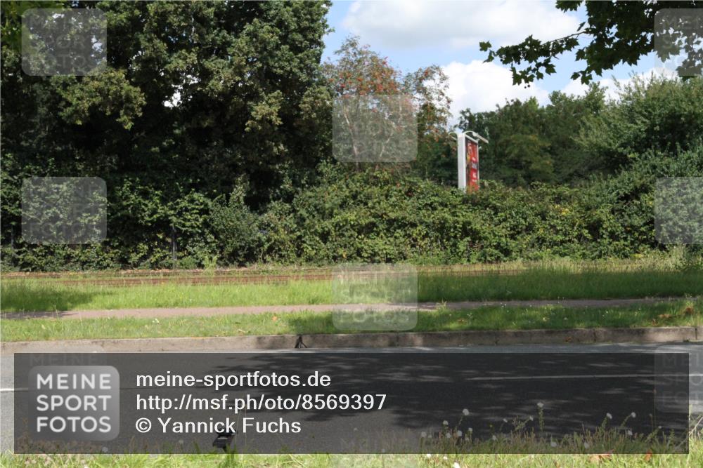 10.08.2025 - GEWOBA Citytriathlon Bremen Yannick Fuchs http://msf.ph/oto/8569397 10.08.2025 13:27:13 Radfahren 909 meine-sportfotos.de