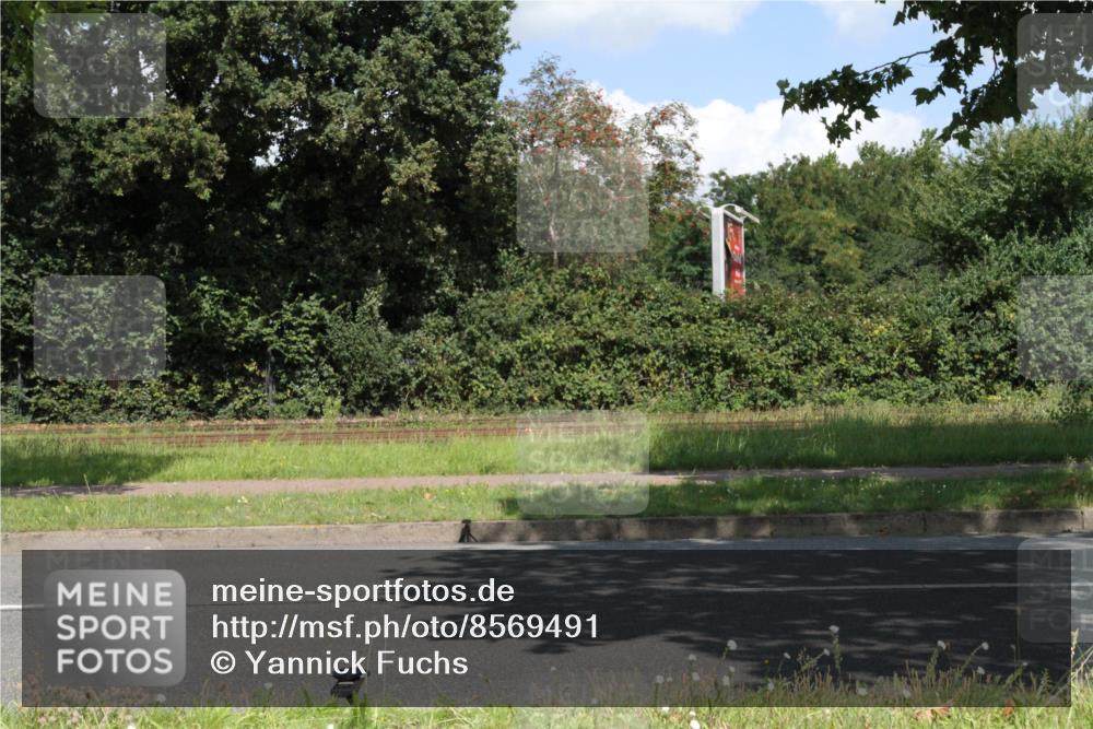 10.08.2025 - GEWOBA Citytriathlon Bremen Yannick Fuchs http://msf.ph/oto/8569491 10.08.2025 13:35:29 Radfahren 602 meine-sportfotos.de