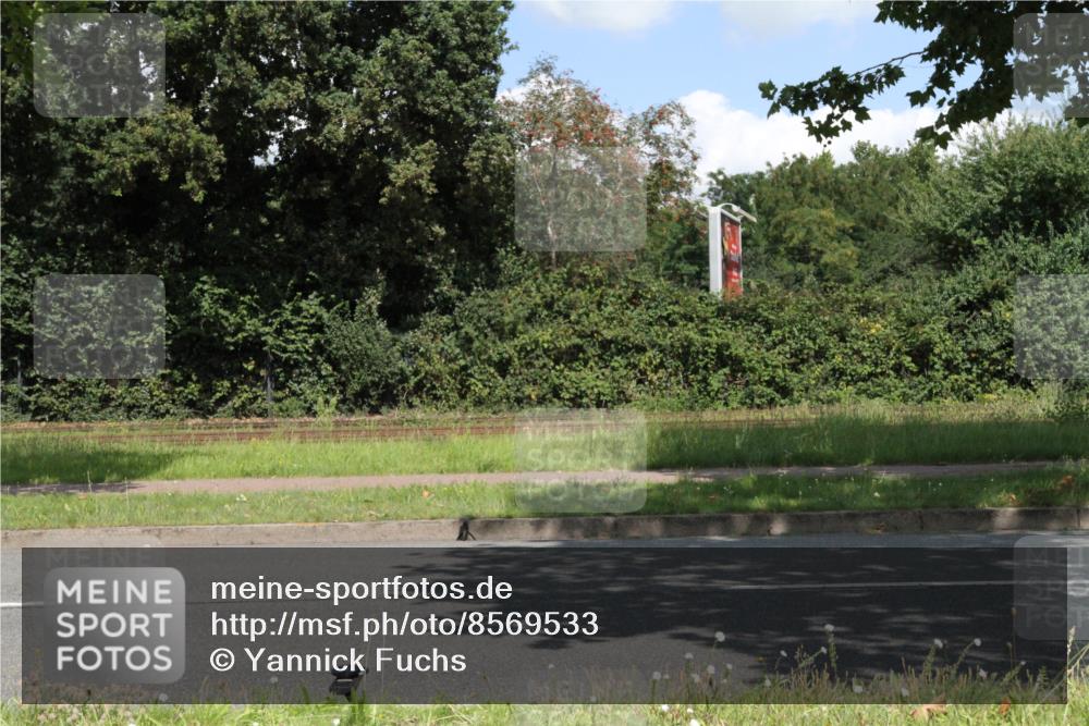 10.08.2025 - GEWOBA Citytriathlon Bremen Yannick Fuchs http://msf.ph/oto/8569533 10.08.2025 13:37:44 Radfahren  meine-sportfotos.de