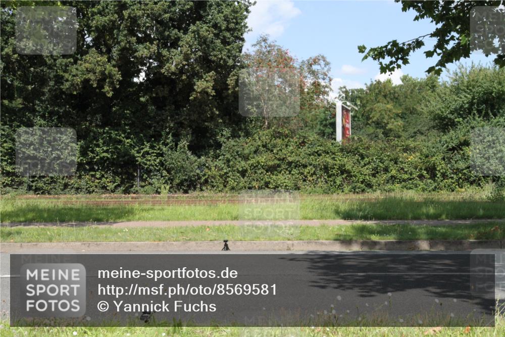 10.08.2025 - GEWOBA Citytriathlon Bremen Yannick Fuchs http://msf.ph/oto/8569581 10.08.2025 14:10:33 Radfahren  meine-sportfotos.de