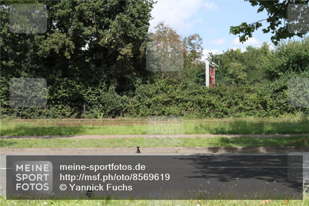 10.08.2025 - GEWOBA Citytriathlon Bremen Yannick Fuchs http://msf.ph/oto/8569619 10.08.2025 14:12:04 Radfahren 12, 27, 156, 168, 172 meine-sportfotos.de