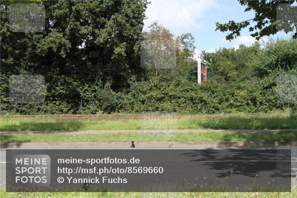 10.08.2025 - GEWOBA Citytriathlon Bremen Yannick Fuchs http://msf.ph/oto/8569660 10.08.2025 14:12:58 Radfahren 8, 95, 117, 148 meine-sportfotos.de