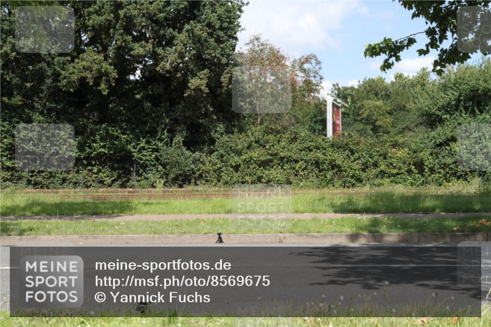 10.08.2025 - GEWOBA Citytriathlon Bremen Yannick Fuchs http://msf.ph/oto/8569675 10.08.2025 14:13:06 Radfahren 8, 95, 107, 148 meine-sportfotos.de
