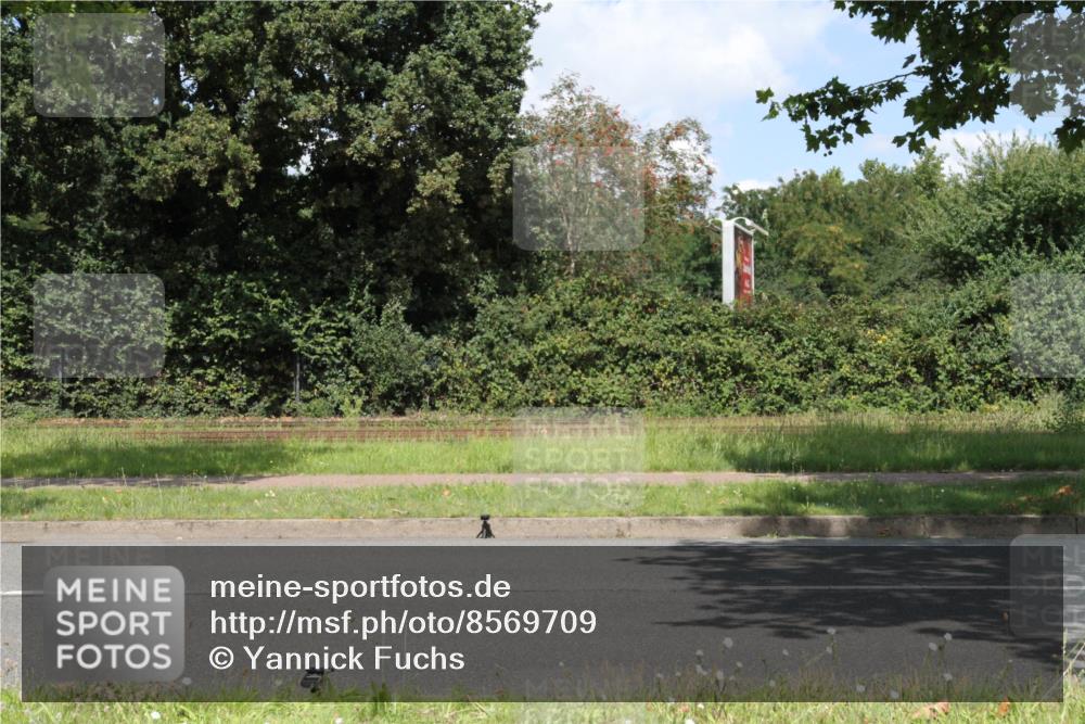 10.08.2025 - GEWOBA Citytriathlon Bremen Yannick Fuchs http://msf.ph/oto/8569709 10.08.2025 14:13:58 Radfahren  meine-sportfotos.de
