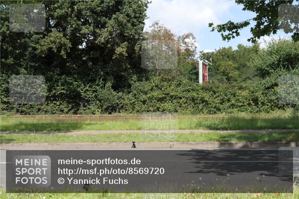 10.08.2025 - GEWOBA Citytriathlon Bremen Yannick Fuchs http://msf.ph/oto/8569720 10.08.2025 14:14:03 Radfahren  meine-sportfotos.de