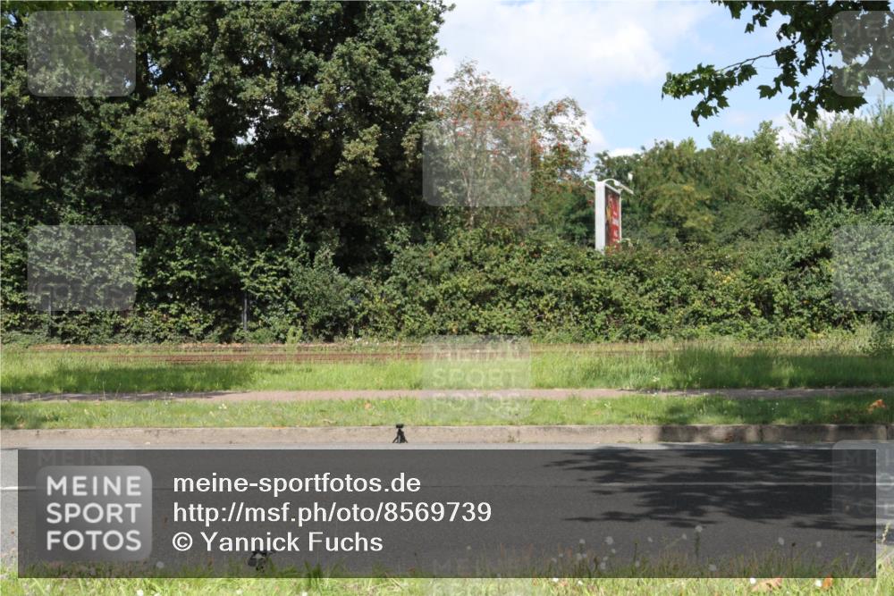 10.08.2025 - GEWOBA Citytriathlon Bremen Yannick Fuchs http://msf.ph/oto/8569739 10.08.2025 14:14:13 Radfahren 122 meine-sportfotos.de