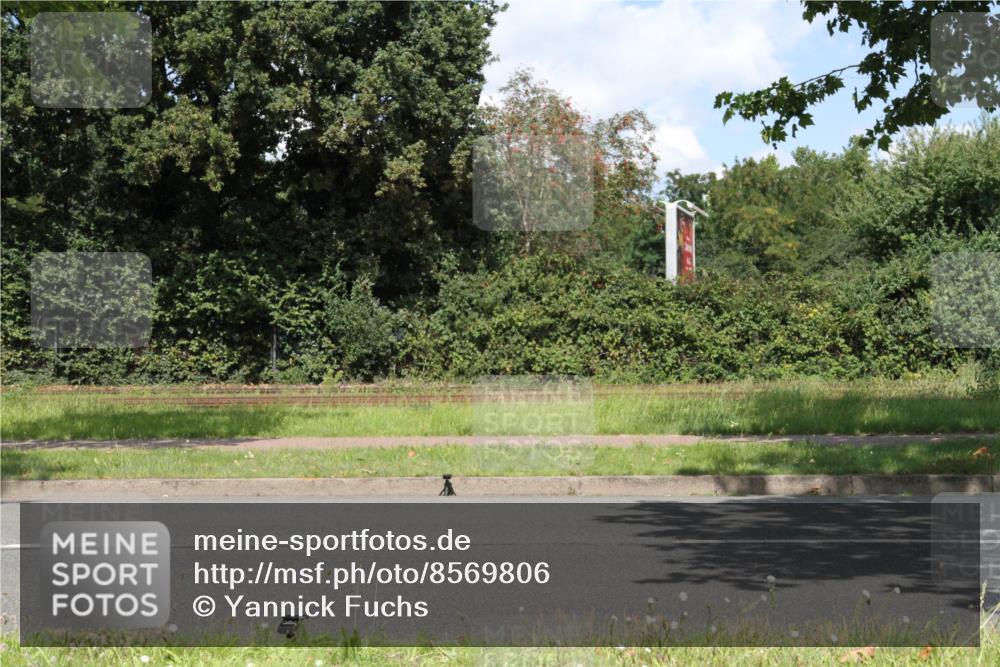 10.08.2025 - GEWOBA Citytriathlon Bremen Yannick Fuchs http://msf.ph/oto/8569806 10.08.2025 14:14:50 Radfahren 37, 68, 82, 96, 105, 113, 143, 226 meine-sportfotos.de