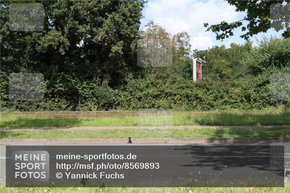 10.08.2025 - GEWOBA Citytriathlon Bremen Yannick Fuchs http://msf.ph/oto/8569893 10.08.2025 14:15:28 Radfahren 45, 54, 55, 88, 97, 118, 123, 187 meine-sportfotos.de