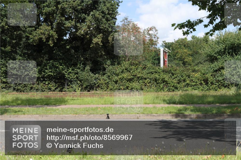 10.08.2025 - GEWOBA Citytriathlon Bremen Yannick Fuchs http://msf.ph/oto/8569967 10.08.2025 14:16:19 Radfahren 2, 23, 24, 31, 38, 48, 57, 62, 63, 65, 121, 144 meine-sportfotos.de