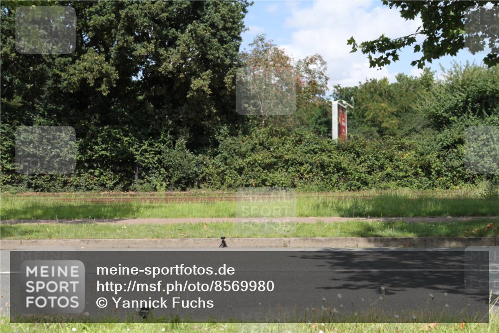 10.08.2025 - GEWOBA Citytriathlon Bremen Yannick Fuchs http://msf.ph/oto/8569980 10.08.2025 14:16:24 Radfahren 2, 31, 38, 48, 57, 62, 63, 64, 65, 121, 144, 152, 173 meine-sportfotos.de