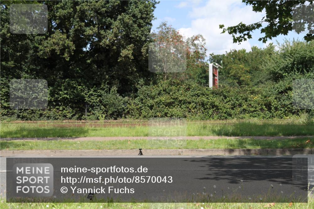 10.08.2025 - GEWOBA Citytriathlon Bremen Yannick Fuchs http://msf.ph/oto/8570043 10.08.2025 14:16:46 Radfahren 20, 32, 41, 64, 173 meine-sportfotos.de