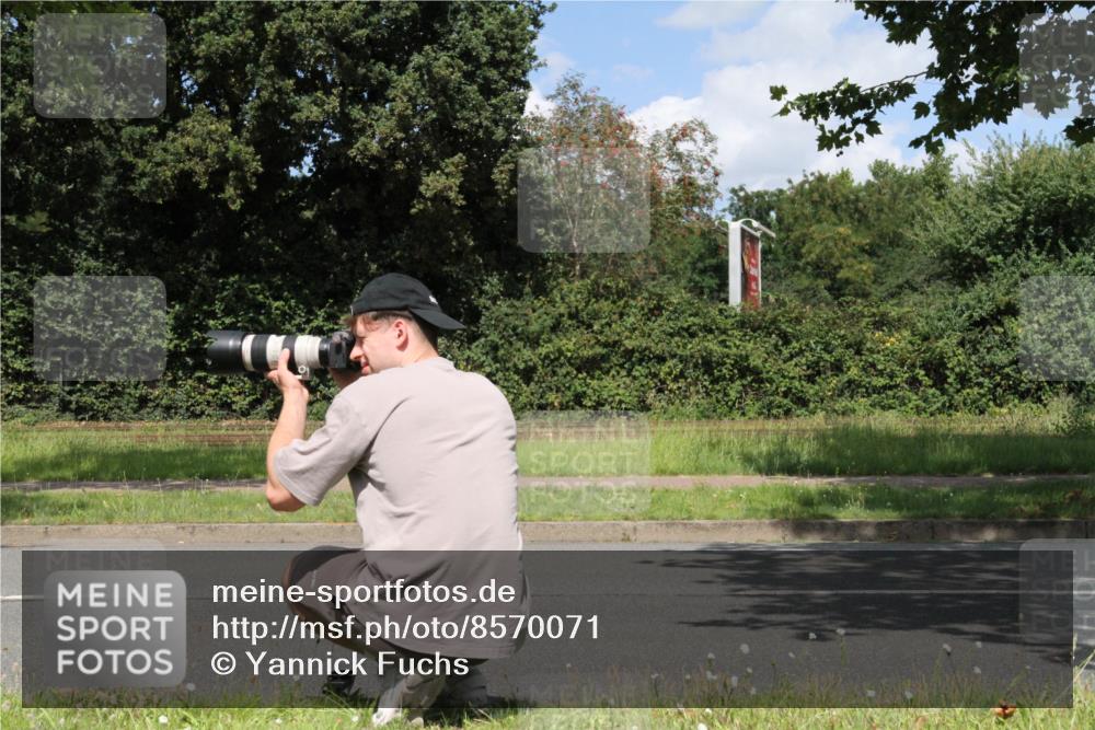 10.08.2025 - GEWOBA Citytriathlon Bremen Yannick Fuchs http://msf.ph/oto/8570071 10.08.2025 14:17:15 Radfahren 58, 136, 164 meine-sportfotos.de