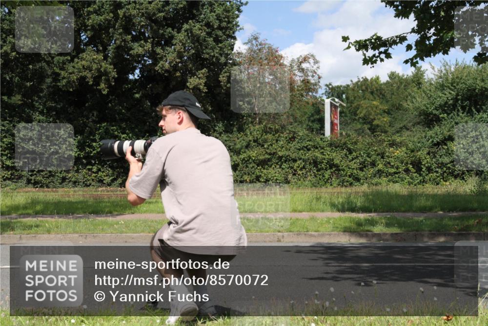 10.08.2025 - GEWOBA Citytriathlon Bremen Yannick Fuchs http://msf.ph/oto/8570072 10.08.2025 14:17:16 Radfahren 58, 136, 164 meine-sportfotos.de