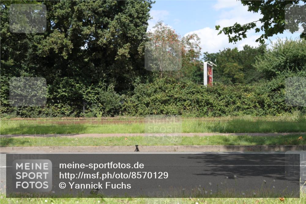10.08.2025 - GEWOBA Citytriathlon Bremen Yannick Fuchs http://msf.ph/oto/8570129 10.08.2025 14:18:10 Radfahren 214, 240, 263, 295 meine-sportfotos.de