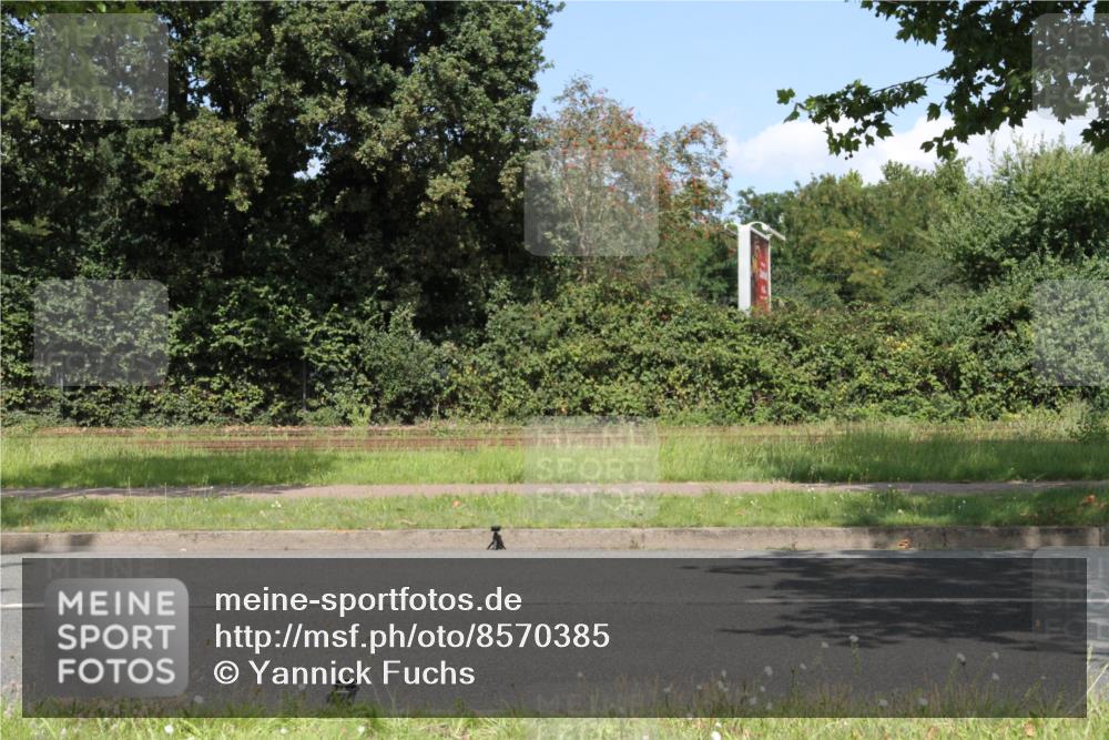 10.08.2025 - GEWOBA Citytriathlon Bremen Yannick Fuchs http://msf.ph/oto/8570385 10.08.2025 14:22:01 Radfahren 109, 160, 211, 224, 253, 258, 283 meine-sportfotos.de
