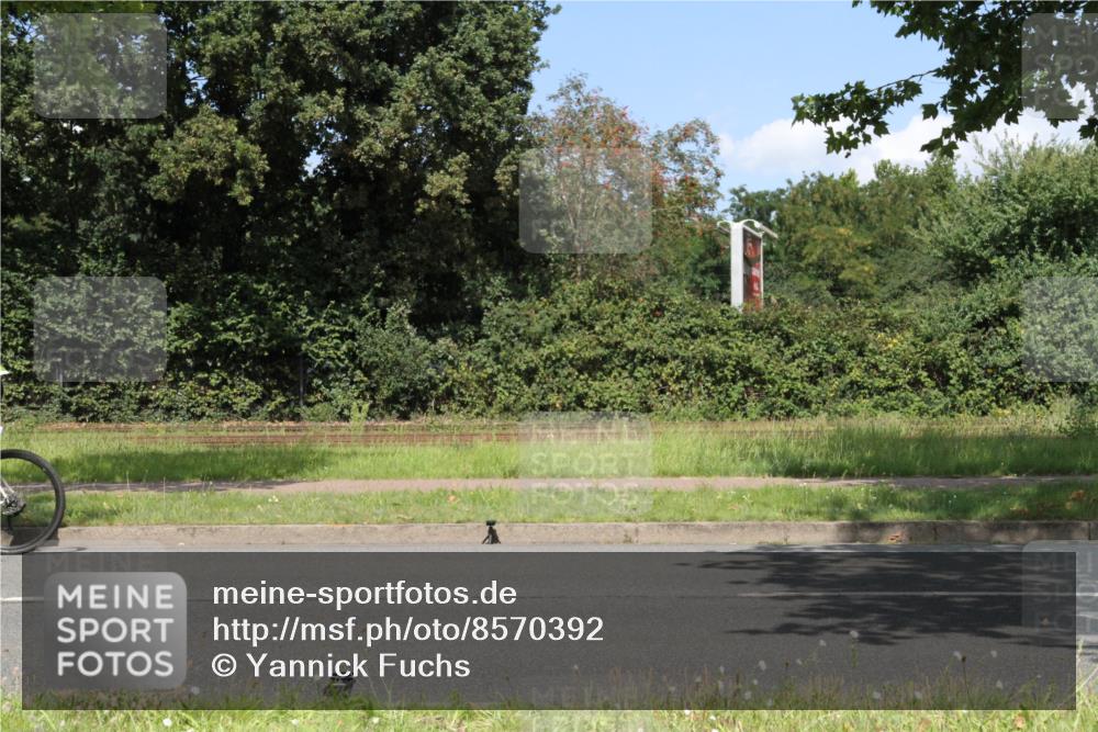 10.08.2025 - GEWOBA Citytriathlon Bremen Yannick Fuchs http://msf.ph/oto/8570392 10.08.2025 14:22:04 Radfahren 109, 160, 215, 224, 253, 258, 283 meine-sportfotos.de