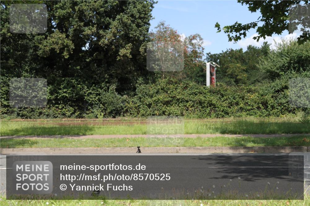 10.08.2025 - GEWOBA Citytriathlon Bremen Yannick Fuchs http://msf.ph/oto/8570525 10.08.2025 14:23:49 Radfahren 128, 158, 205, 221, 234 meine-sportfotos.de