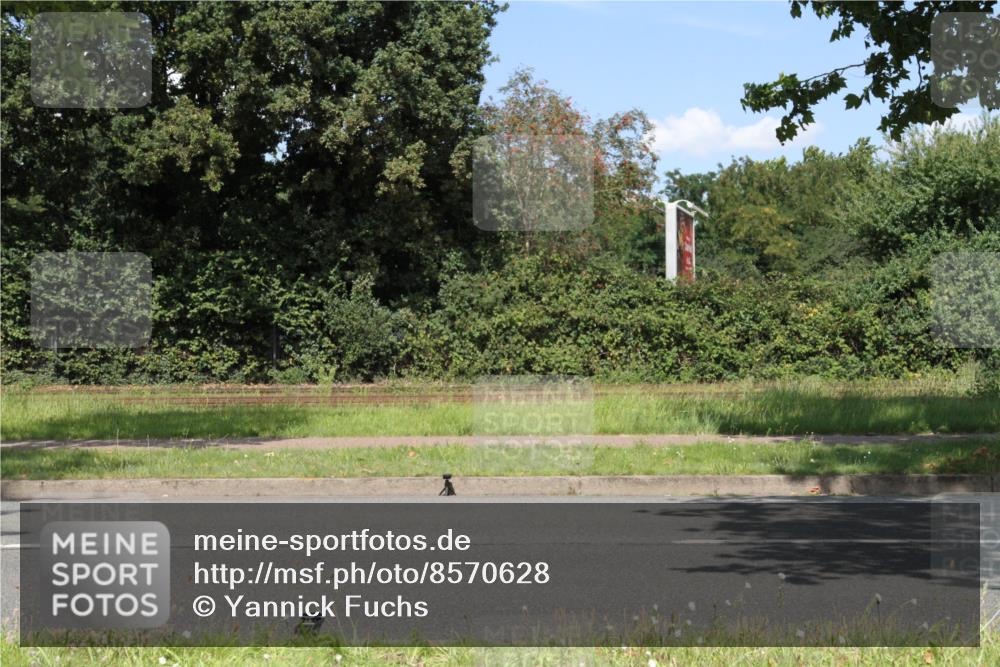 10.08.2025 - GEWOBA Citytriathlon Bremen Yannick Fuchs http://msf.ph/oto/8570628 10.08.2025 14:25:49 Radfahren 167, 181, 446, 499 meine-sportfotos.de