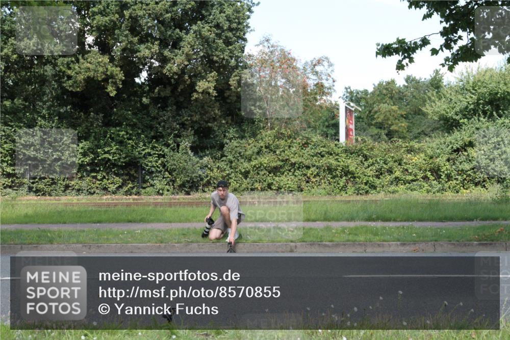 10.08.2025 - GEWOBA Citytriathlon Bremen Yannick Fuchs http://msf.ph/oto/8570855 10.08.2025 14:27:58 Radfahren 70, 159, 194, 293, 322 meine-sportfotos.de