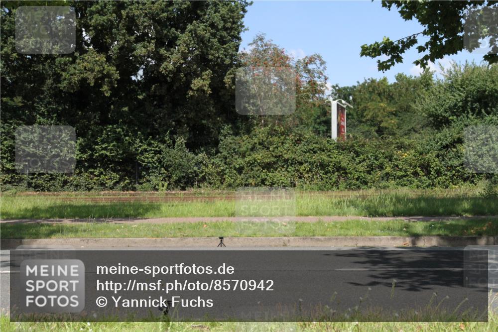 10.08.2025 - GEWOBA Citytriathlon Bremen Yannick Fuchs http://msf.ph/oto/8570942 10.08.2025 14:29:09 Radfahren 168, 172, 188, 321, 389, 403, 447 meine-sportfotos.de