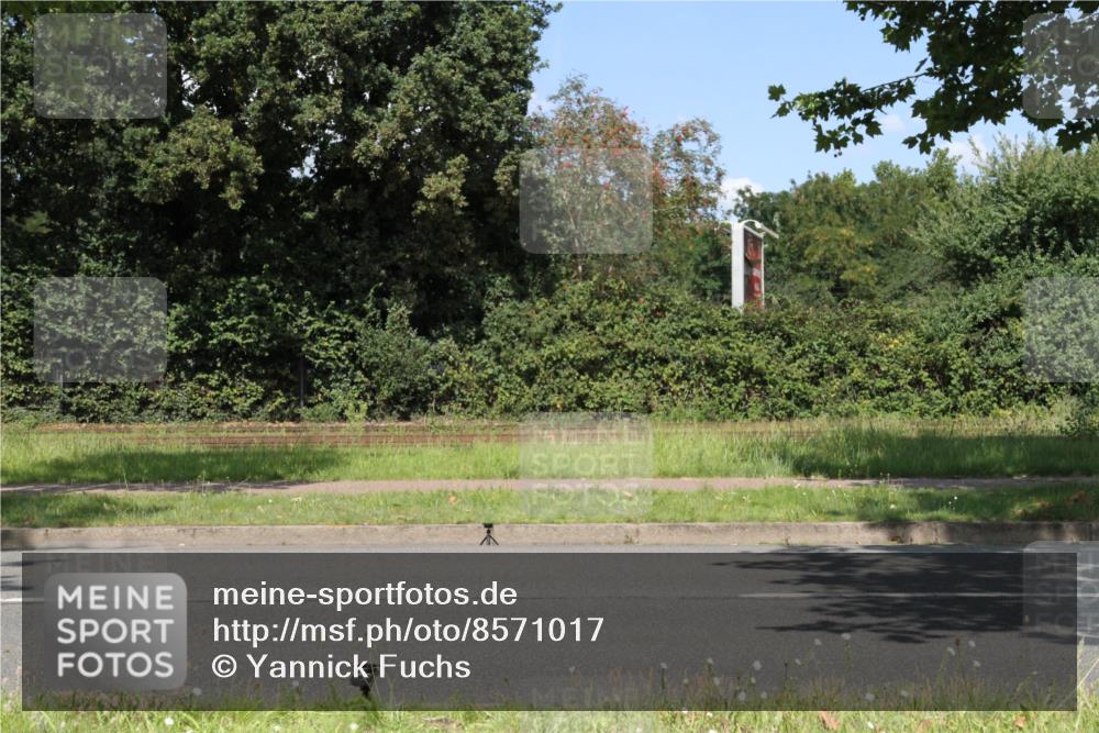 10.08.2025 - GEWOBA Citytriathlon Bremen Yannick Fuchs http://msf.ph/oto/8571017 10.08.2025 14:29:36 Radfahren 117, 179, 206, 212, 226, 351, 365, 373, 405, 466, 487, 517 meine-sportfotos.de