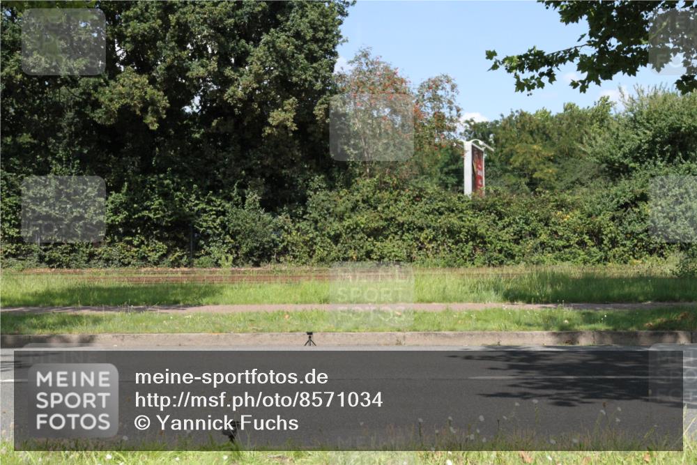 10.08.2025 - GEWOBA Citytriathlon Bremen Yannick Fuchs http://msf.ph/oto/8571034 10.08.2025 14:29:42 Radfahren 117, 179, 212, 226, 275, 327, 351, 373, 405, 466, 468, 487, 517 meine-sportfotos.de