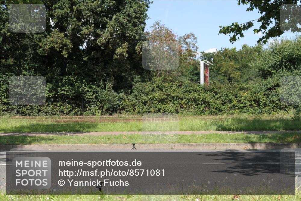 10.08.2025 - GEWOBA Citytriathlon Bremen Yannick Fuchs http://msf.ph/oto/8571081 10.08.2025 14:30:13 Radfahren 42, 66, 95, 112, 148, 149, 315, 329, 337, 338, 361, 374, 400, 402, 410, 429, 454 meine-sportfotos.de