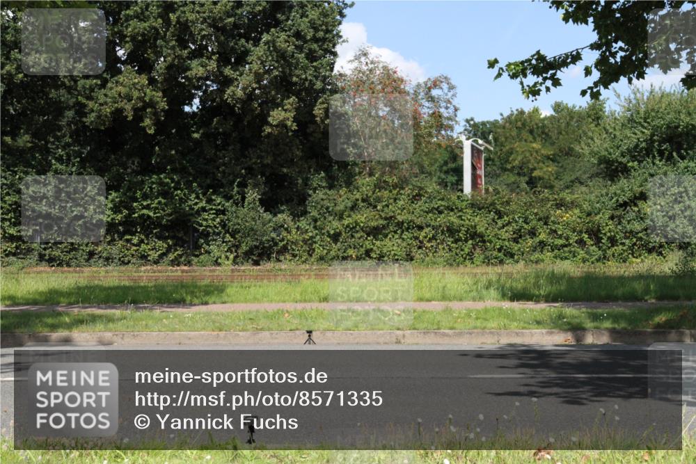 10.08.2025 - GEWOBA Citytriathlon Bremen Yannick Fuchs http://msf.ph/oto/8571335 10.08.2025 14:32:36 Radfahren 96, 105, 284, 299, 393, 420, 435 meine-sportfotos.de