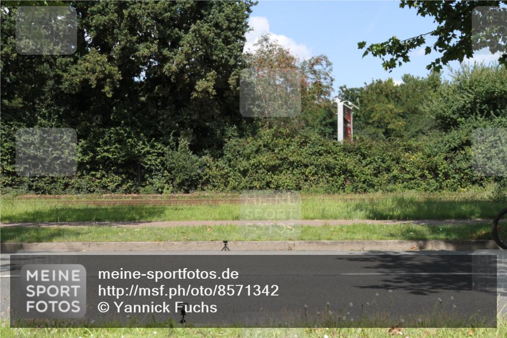 10.08.2025 - GEWOBA Citytriathlon Bremen Yannick Fuchs http://msf.ph/oto/8571342 10.08.2025 14:32:38 Radfahren 96, 118, 243, 284, 299, 393, 420, 435 meine-sportfotos.de